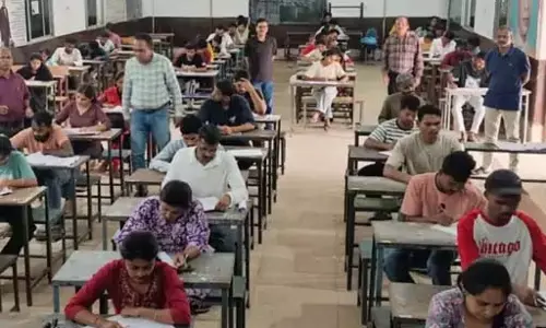 स्टूडेंट्स का भविष्य संवार रहा ज्ञानगुड़ी संस्था, एसएससी-रेलवे भर्ती परीक्षाओं की तैयारी भी स्टूडेंट्स का भविष्य संवार रहा ज्ञानगुड़ी संस्था, एसएससी-रेलवे भर्ती परीक्षाओं की तैयारी भी