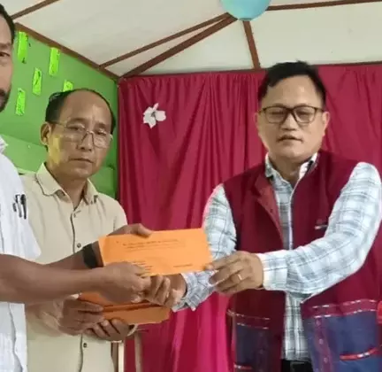 बाढ़ संकट के बीच ABU बना सहारा, प्रभावित परिवारों तक पहुंचाई राहत सामग्री