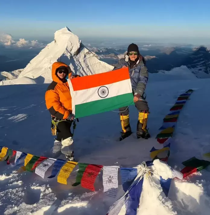 लद्दाख में ऐतिहासिक उपलब्धि, ताली और लोम्बो ने 7,077 मीटर ऊंचे माउंट कुन को किया फतह लद्दाख में ऐतिहासिक उपलब्धि, ताली और लोम्बो ने 7,077 मीटर ऊंचे माउंट कुन को किया फतह