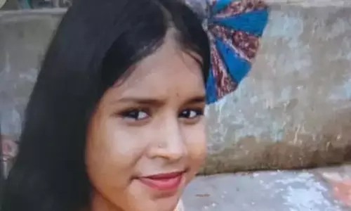 9वीं की छात्रा ने किया सुसाइड, साड़ी से फंदा बनाकर झूली 9वीं की छात्रा ने किया सुसाइड, साड़ी से फंदा बनाकर झूली