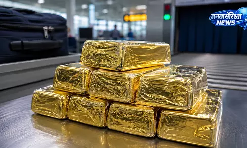 केरल एयरपोर्ट पर सोना तस्करी का भंडाफोड़, 11 करोड़ का सोना जब्त केरल एयरपोर्ट पर सोना तस्करी का भंडाफोड़, 11 करोड़ का सोना जब्त