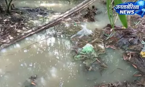 ओडिशा में तटबंध क्षतिग्रस्त, ग्रामीणों की बढ़ी परेशानी ओडिशा में तटबंध क्षतिग्रस्त, ग्रामीणों की बढ़ी परेशानी