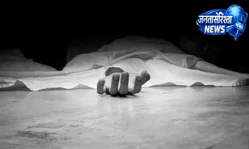 हैदराबाद में करंट लगने से महिला घायल हैदराबाद में करंट लगने से महिला घायल