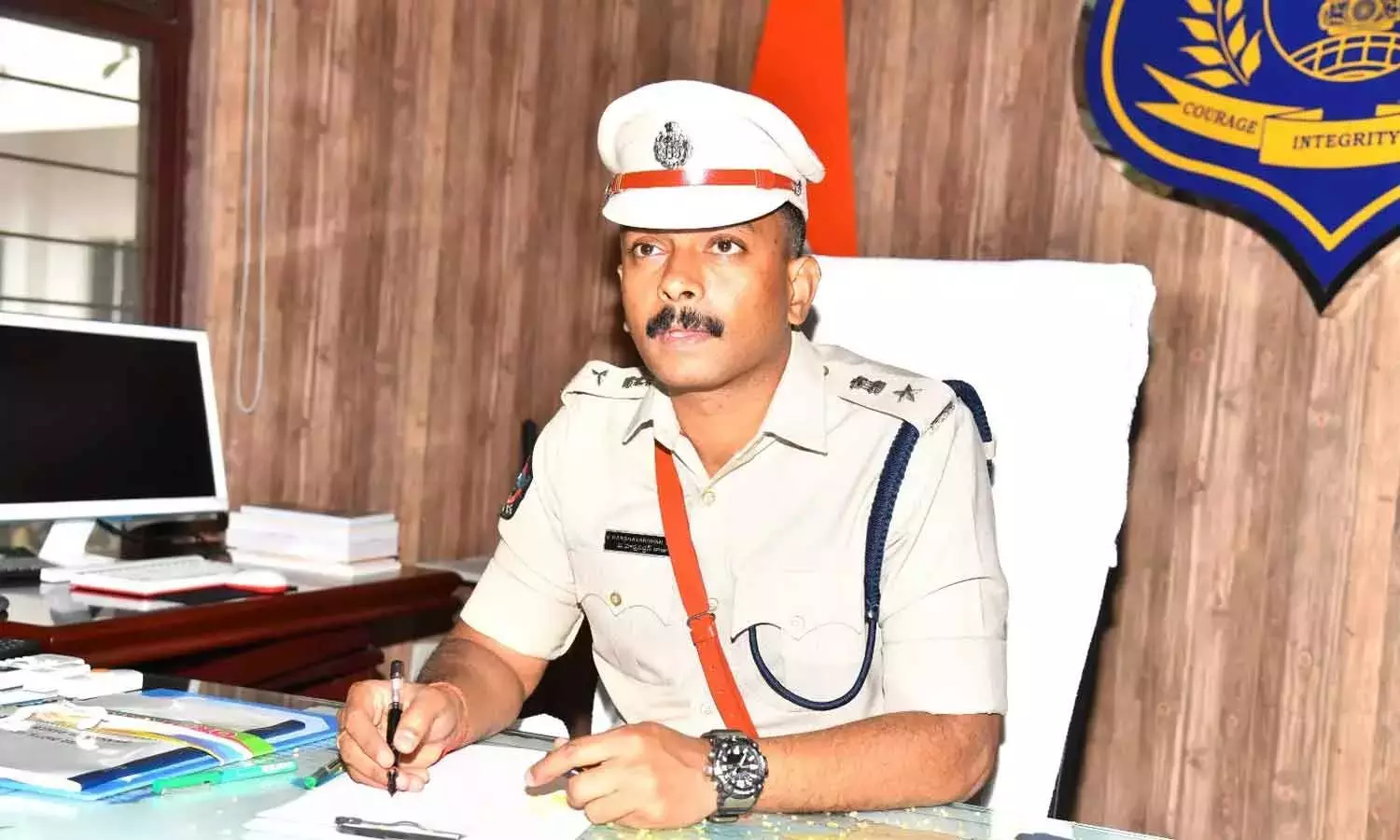 Andhra: जुलाई में 2 जिलों में सार्वजनिक रूप से शराब पीने के 2,669 मामले दर्ज किए गए Andhra: जुलाई में 2 जिलों में सार्वजनिक रूप से शराब पीने के 2,669 मामले दर्ज किए गए