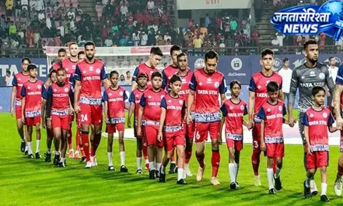 ₹46.61 करोड़ कर्ज में डूबी जमशेदपुर एफसी, बंद होने की नौबत ₹46.61 करोड़ कर्ज में डूबी जमशेदपुर एफसी, बंद होने की नौबत