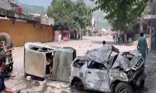 PoJK में झड़पों के बाद मुजफ्फराबाद में प्रदर्शन तेज PoJK में झड़पों के बाद मुजफ्फराबाद में प्रदर्शन तेज