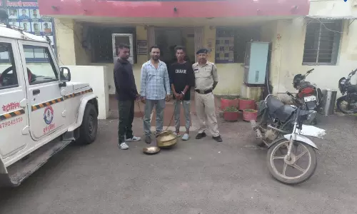 दुर्ग पुलिस ने 24 घंटे में सुलझाई घर चोरी की गुत्थी, 3 आरोपी गिरफ्तार