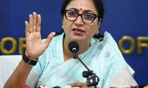दिल्ली सरकार ने आपदा प्रबंधन कर्मियों की सैलरी बढ़ाई दिल्ली सरकार ने आपदा प्रबंधन कर्मियों की सैलरी बढ़ाई