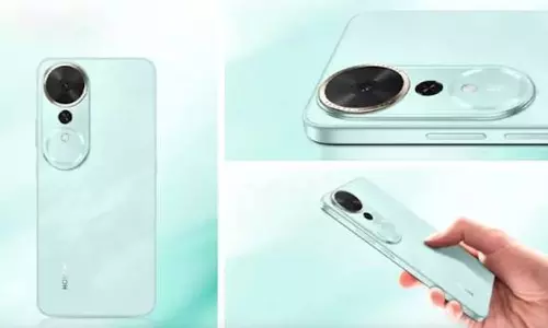 7,000mAh बैटरी, 50MP कैमरा के साथ Honor का लेटेस्ट फोन हुआ लॉन्च, जानें कीमत 7,000mAh बैटरी, 50MP कैमरा के साथ Honor का लेटेस्ट फोन हुआ लॉन्च, जानें कीमत