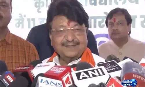 कैलाश विजयवर्गीय बोले- विरोध का अधिकार है, लेकिन मर्यादा जरूरी कैलाश विजयवर्गीय बोले- विरोध का अधिकार है, लेकिन मर्यादा जरूरी