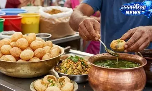बंगाल में पुचका बना जानलेवा, किशोरी की मौत; 20 से ज्यादा बीमार बंगाल में पुचका बना जानलेवा, किशोरी की मौत; 20 से ज्यादा बीमार