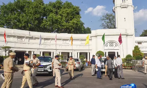 यूपी विधानसभा मानसून सत्र कल से शुरू, स्पीकर महाना ने स्वस्थ बहस की अपील की यूपी विधानसभा मानसून सत्र कल से शुरू, स्पीकर महाना ने स्वस्थ बहस की अपील की