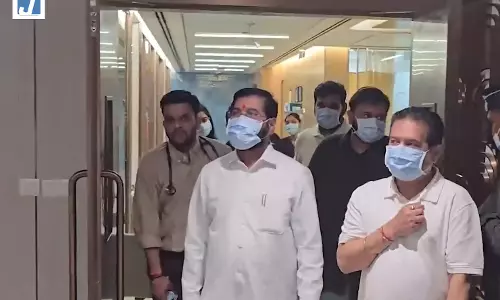 पूर्व शिवसेना विधायक यामिनी जाधव की बिगड़ी तबीयत पूर्व शिवसेना विधायक यामिनी जाधव की बिगड़ी तबीयत