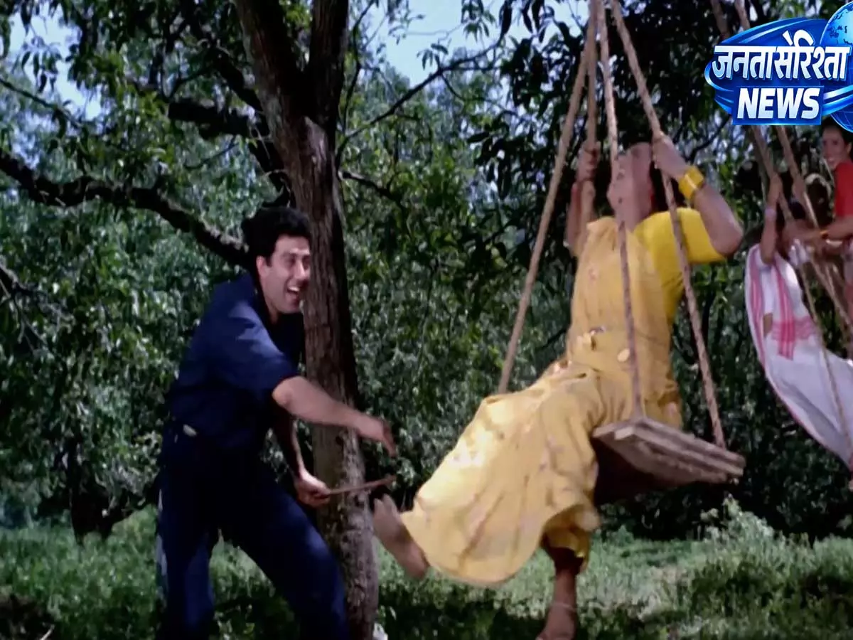 पुराने गाने का नया दौर: सावन आते ही याद आता है सनी देओल का सुपरहिट गीत पुराने गाने का नया दौर: सावन आते ही याद आता है सनी देओल का सुपरहिट गीत