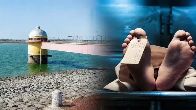 रांची के हटिया डैम में मिला अज्ञात व्यक्ति का शव, इलाके में फैली सनसनी रांची के हटिया डैम में मिला अज्ञात व्यक्ति का शव, इलाके में फैली सनसनी