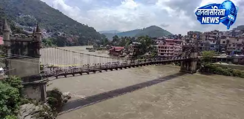 Himachal में 6 अगस्त तक भारी बारिश के आसार Himachal में 6 अगस्त तक भारी बारिश के आसार