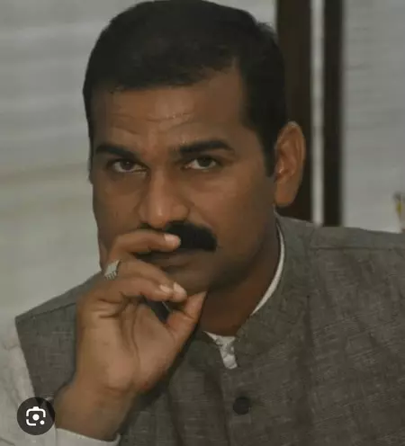 सरकारी काम में बाधा पहुंचाने के मामले में दमन दीव के सांसद और पूर्व जिला पंचायत अध्यक्ष को दो-दो साल की सजा सरकारी काम में बाधा पहुंचाने के मामले में दमन दीव के सांसद और पूर्व जिला पंचायत अध्यक्ष को दो-दो साल की सजा