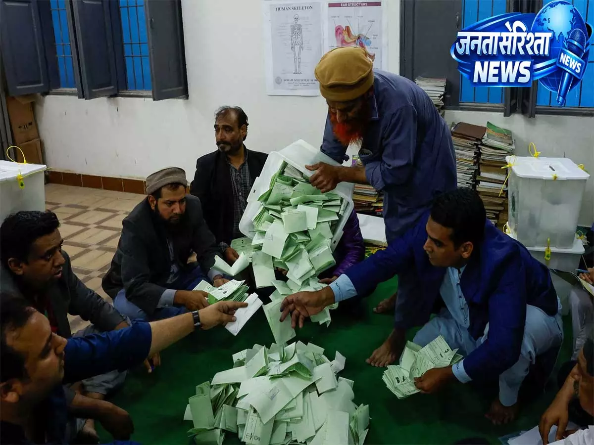 PoJK विधानसभा चुनाव विवादों में घिरे, PPP ने चुनावी प्रक्रिया पर जताई आपत्ति PoJK विधानसभा चुनाव विवादों में घिरे, PPP ने चुनावी प्रक्रिया पर जताई आपत्ति