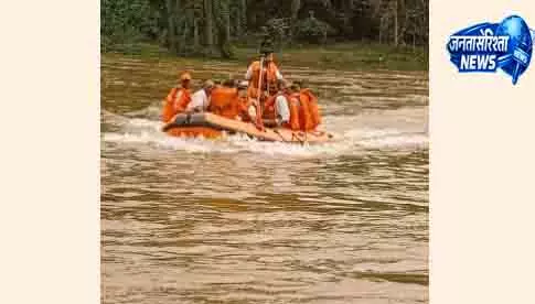 Thiruvananthapuram बारिश के बाद 8 की मौत, 8 लापता Thiruvananthapuram बारिश के बाद 8 की मौत, 8 लापता