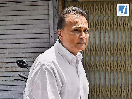अनिल अंबानी की मुश्किलें बढ़ीं अनिल अंबानी की मुश्किलें बढ़ीं