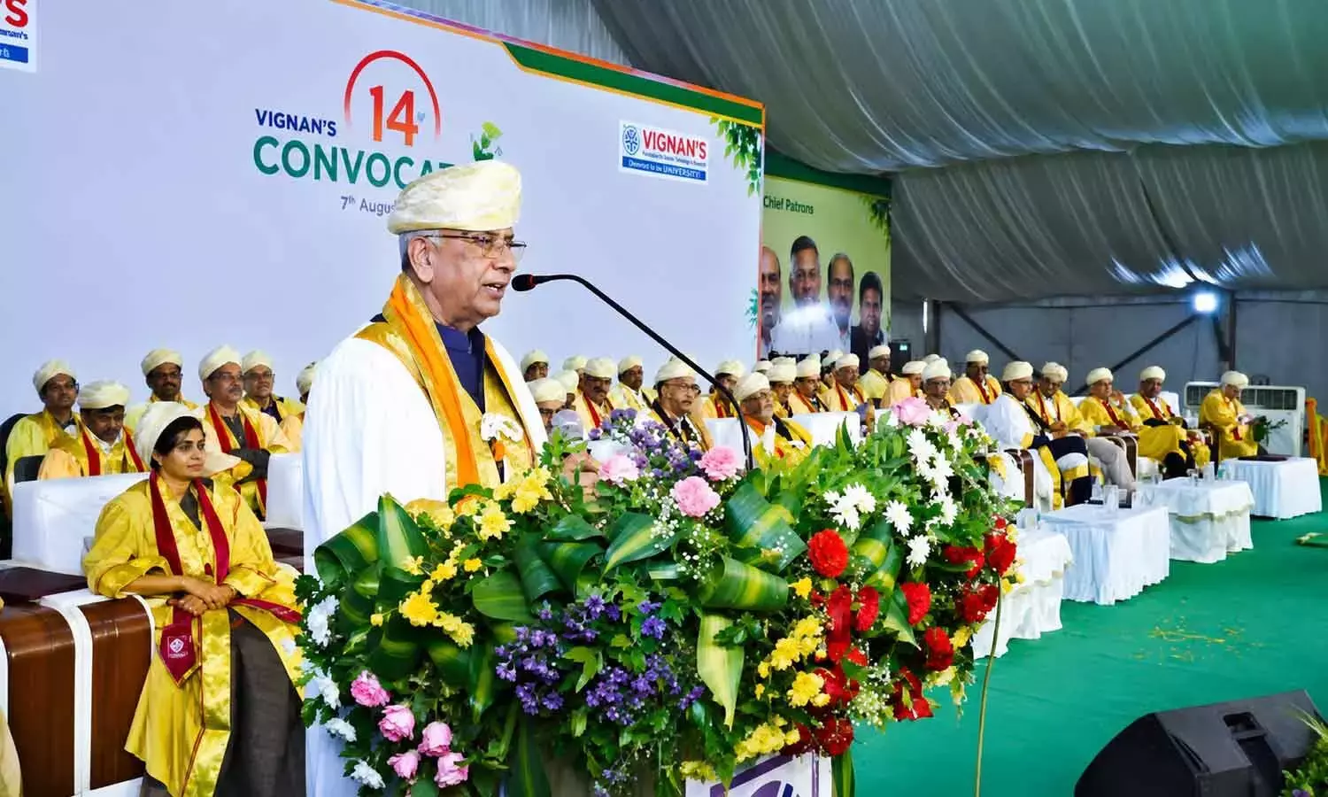 Andhra: अटॉर्नी जनरल ने शिक्षा में सच्चाई का आग्रह किया Andhra: अटॉर्नी जनरल ने शिक्षा में सच्चाई का आग्रह किया