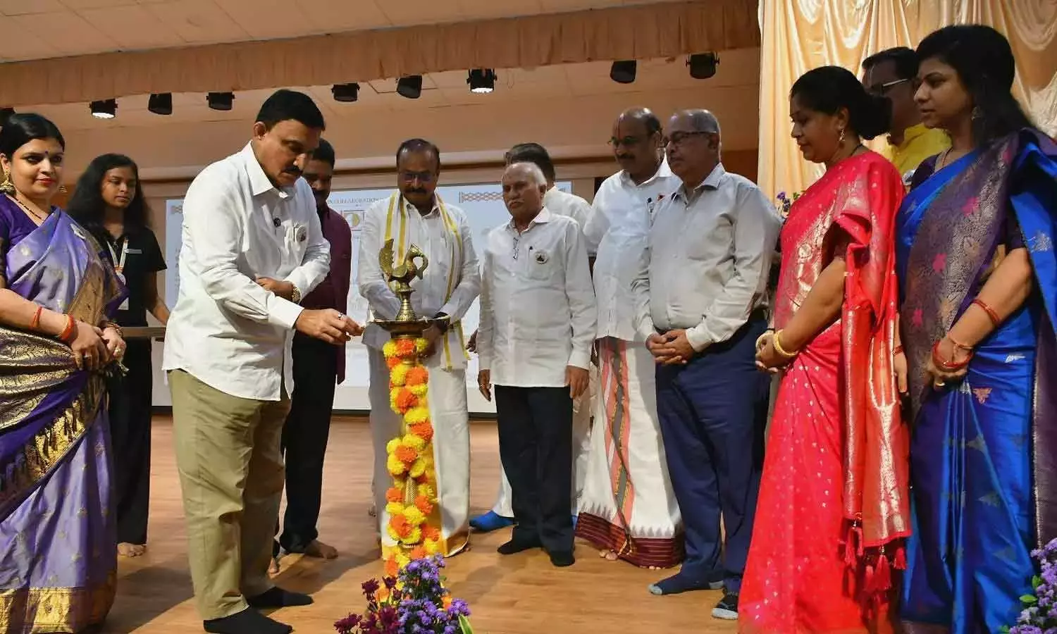 Andhra: सप्त सिंधु उत्सव भारत की मंदिर विरासत का जश्न मनाता है Andhra: सप्त सिंधु उत्सव भारत की मंदिर विरासत का जश्न मनाता है
