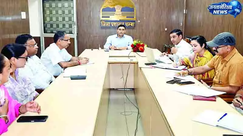 मशरूम उत्पादन बनेगा आजीविका का नया जरिया मशरूम उत्पादन बनेगा आजीविका का नया जरिया