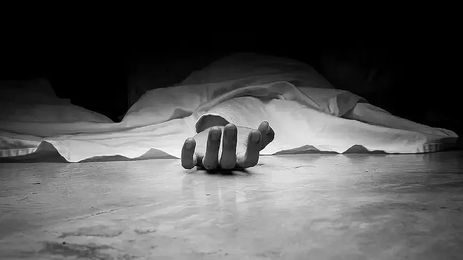 औरंगाबाद में नगर परिषद के कार्यकारी अधिकारी की गोली मारकर हत्या, जांच में जुटी पुलिस औरंगाबाद में नगर परिषद के कार्यकारी अधिकारी की गोली मारकर हत्या, जांच में जुटी पुलिस