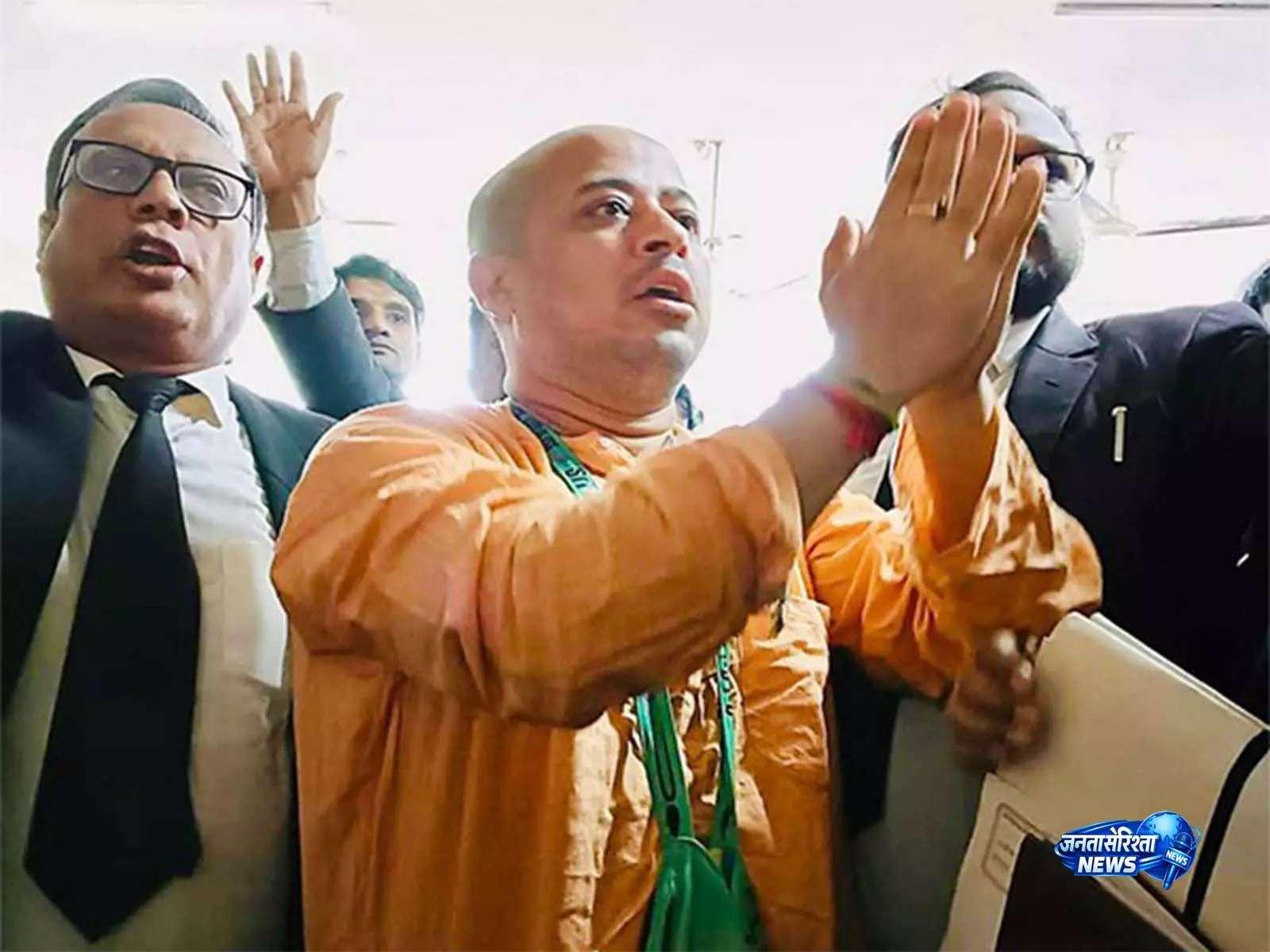 Bangladesh हाई कोर्ट ने चिन्मय कृष्ण दास को दो मामलों में दी ज़मानत Bangladesh हाई कोर्ट ने चिन्मय कृष्ण दास को दो मामलों में दी ज़मानत
