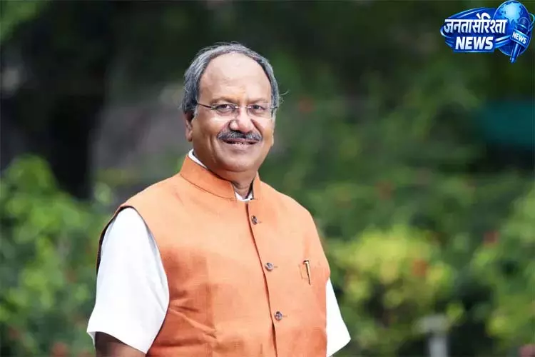 बृजमोहन अग्रवाल की शिकायत पर लोकसभा सचिवालय ने मांगा जवाब बृजमोहन अग्रवाल की शिकायत पर लोकसभा सचिवालय ने मांगा जवाब