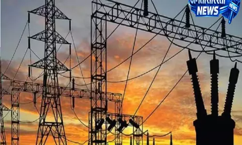 35 लाख छोटे दुकानदारों की नजर फैसले पर, UPPCL में बिजली दरों को लेकर बढ़ी हलचल