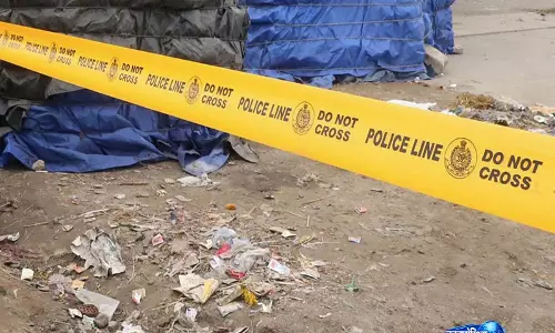 Telangana में मां गिरफ्तार, 9 महीने के बच्चे को झील में डुबोने का आरोप Telangana में मां गिरफ्तार, 9 महीने के बच्चे को झील में डुबोने का आरोप