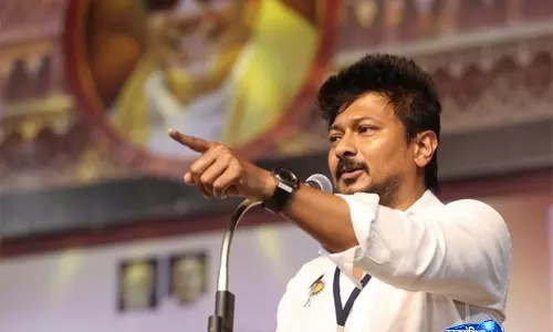 TN किसानों की गिरफ्तारी पर उदयनिधि स्टालिन नाराज, महाराष्ट्र पुलिस की कार्रवाई की निंदा TN किसानों की गिरफ्तारी पर उदयनिधि स्टालिन नाराज, महाराष्ट्र पुलिस की कार्रवाई की निंदा