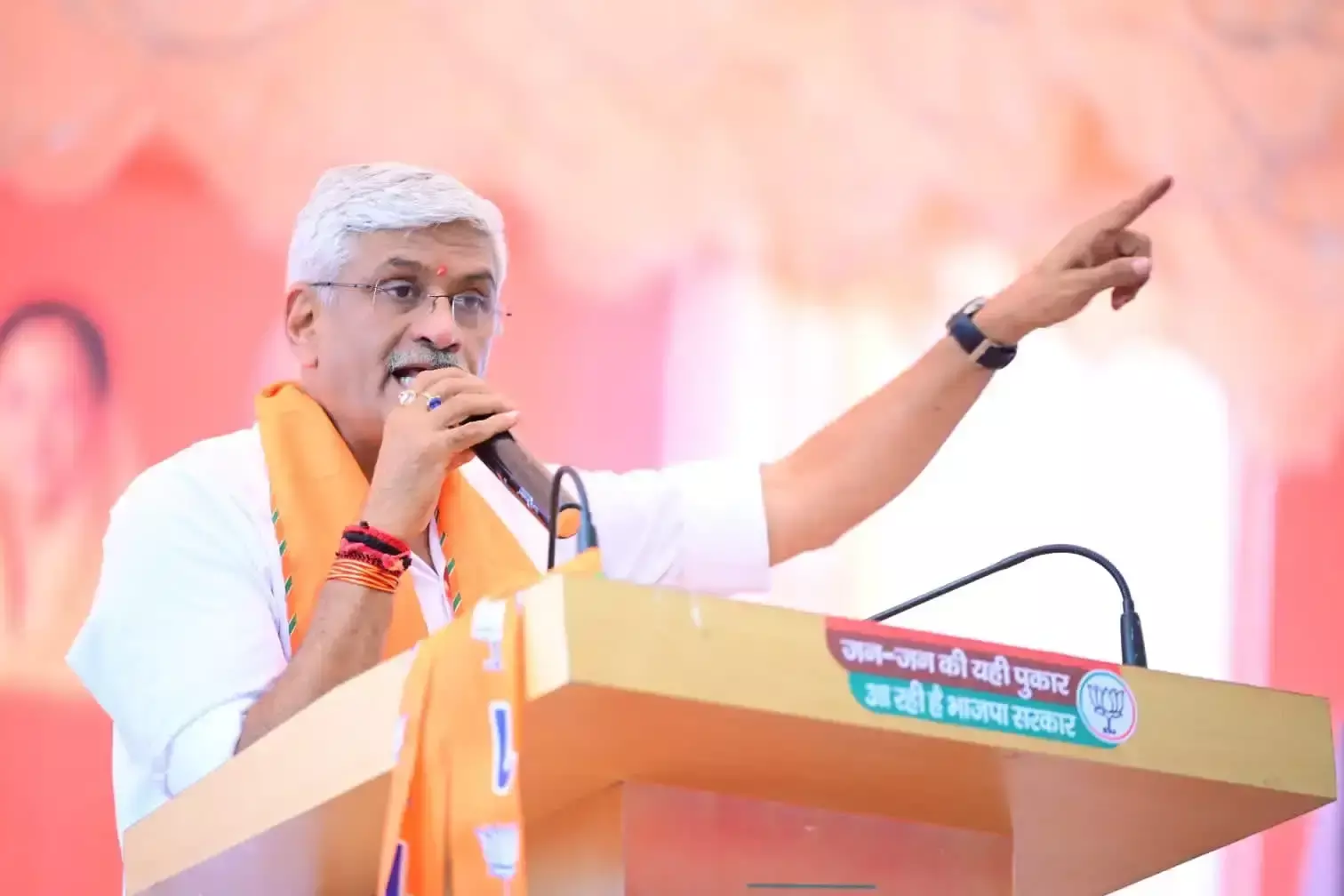 Jaipur: शेखावत का गहलोत पर पलटवार, पहले अपना कार्यकाल देखें Jaipur: शेखावत का गहलोत पर पलटवार, पहले अपना कार्यकाल देखें