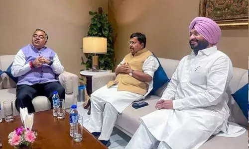 Chandigarh: भाजपा संगठन में बड़ा बदलाव, पंजाब के 6 जिलों को मिले नए अध्यक्ष Chandigarh: भाजपा संगठन में बड़ा बदलाव, पंजाब के 6 जिलों को मिले नए अध्यक्ष