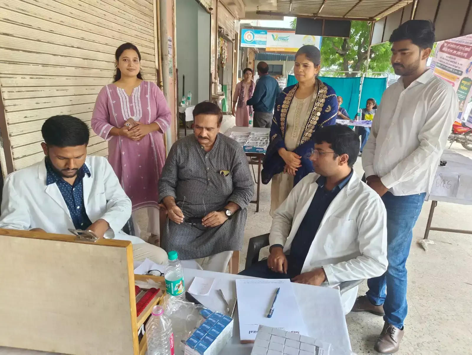 Jaipur: एनएमओ ने लगाया स्वास्थ्य शिविर, लोगों को मिली चिकित्सा सुविधा Jaipur: एनएमओ ने लगाया स्वास्थ्य शिविर, लोगों को मिली चिकित्सा सुविधा
