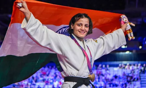 हर उस एथलीट पर गर्व है, जिन्होंने तिरंगे के सम्मान के लिए अपना सब कुछ झोंक दिया: मनसुख मांडविया