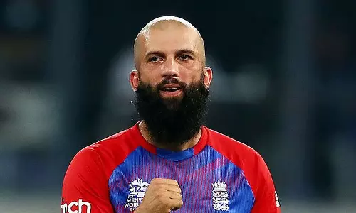 धोनी नहीं, मोईन अली ने आशीष नेहरा को बताया बेहतर क्रिकेटिंग ब्रेन धोनी नहीं, मोईन अली ने आशीष नेहरा को बताया बेहतर क्रिकेटिंग ब्रेन