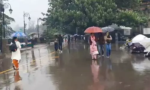 Kolkata: पश्चिम बंगाल में सक्रिय हुआ मानसून, मौसम विभाग ने जारी किया अलर्ट Kolkata: पश्चिम बंगाल में सक्रिय हुआ मानसून, मौसम विभाग ने जारी किया अलर्ट