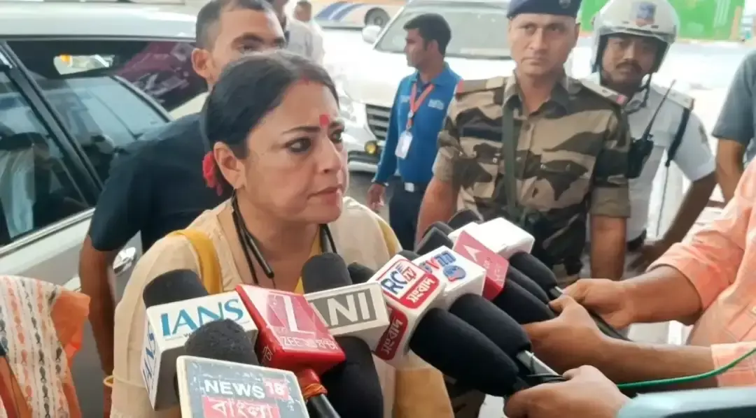 Siliguri: बांग्लादेश में हिंदू समुदाय की स्थिति को लेकर मंत्री ने उठाई आवाज
