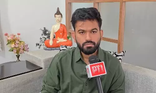 स्कॉलरशिप और लोन से की पढ़ाई: Dipke