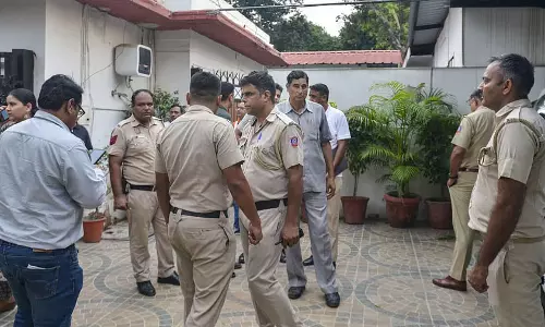 पप्पू यादव के आवास पर हंगामा, FIR दर्ज