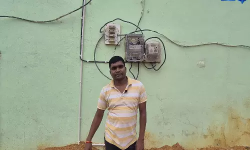 प्रधानमंत्री सूर्य घर मुफ्त बिजली योजना से मोहला के हेमंत ने की हजारों रुपए की बचत प्रधानमंत्री सूर्य घर मुफ्त बिजली योजना से मोहला के हेमंत ने की हजारों रुपए की बचत
