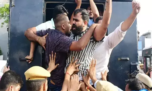 छात्रों पर कार्रवाई मामले में SC का निर्देश, गंभीर केस छोड़ वापस हों FIR छात्रों पर कार्रवाई मामले में SC का निर्देश, गंभीर केस छोड़ वापस हों FIR