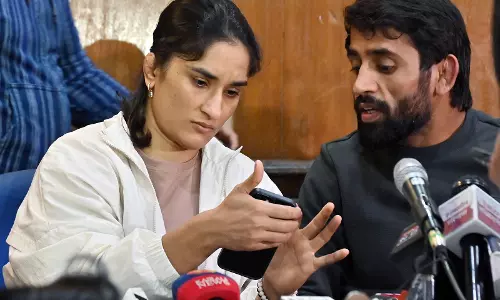 हमने उम्मीद नहीं खोई है: बृज भूषण के बरी होने के बाद विनेश फोगाट, बजरंग पुनिया हमने उम्मीद नहीं खोई है: बृज भूषण के बरी होने के बाद विनेश फोगाट, बजरंग पुनिया