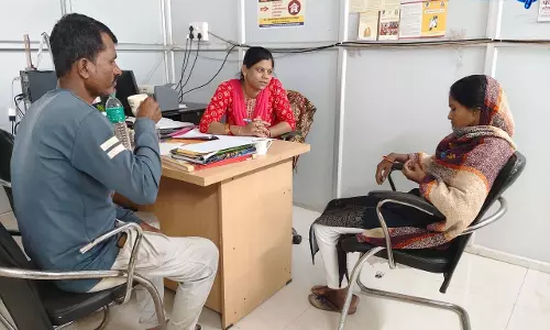 सखी वन स्टॉप सेंटर दंतेवाड़ा ने परिवार से कराया सुरक्षित मिलन सखी वन स्टॉप सेंटर दंतेवाड़ा ने परिवार से कराया सुरक्षित मिलन