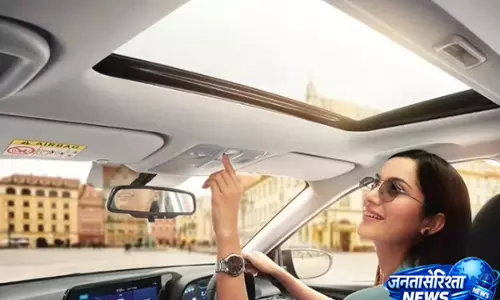 नई कार लेने वालों की बल्ले-बल्ले, Hyundai मॉडल्स पर मिल रही बड़ी छूट नई कार लेने वालों की बल्ले-बल्ले, Hyundai मॉडल्स पर मिल रही बड़ी छूट