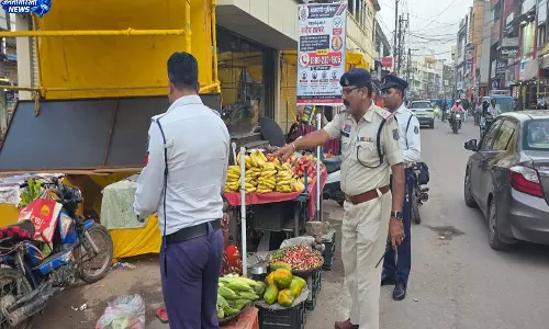 त्योहार सीजन में धमतरी पुलिस अलर्ट, बाजारों से हटाया अतिक्रमण त्योहार सीजन में धमतरी पुलिस अलर्ट, बाजारों से हटाया अतिक्रमण