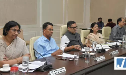 मुख्य सचिव ने गोलकोंडा किले में स्वतंत्रता दिवस समारोह की तैयारियों का जायजा लिया मुख्य सचिव ने गोलकोंडा किले में स्वतंत्रता दिवस समारोह की तैयारियों का जायजा लिया