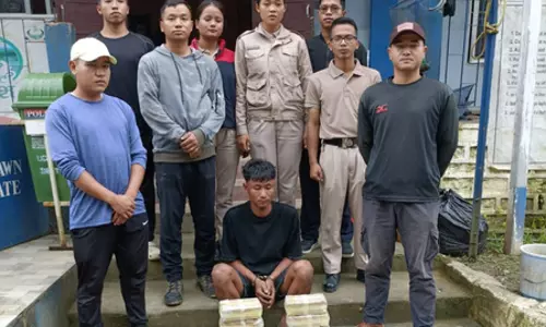 4 ड्रग तस्कर गिरफ्तार, 8.54 करोड़ रुपए की कीमत का नशीला सामान जब्त 4 ड्रग तस्कर गिरफ्तार, 8.54 करोड़ रुपए की कीमत का नशीला सामान जब्त